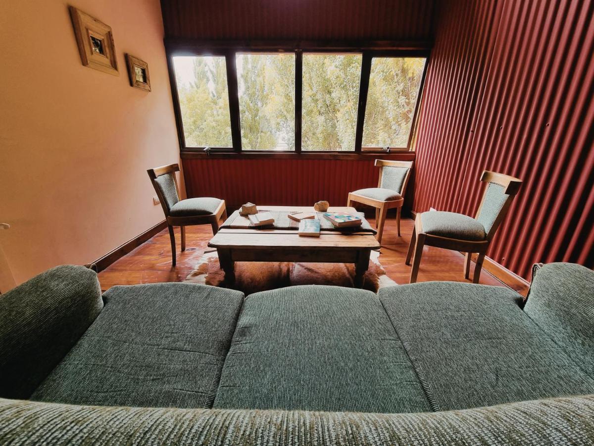 Hosteria Cauquenes De Nimez El Calafate Bagian luar foto