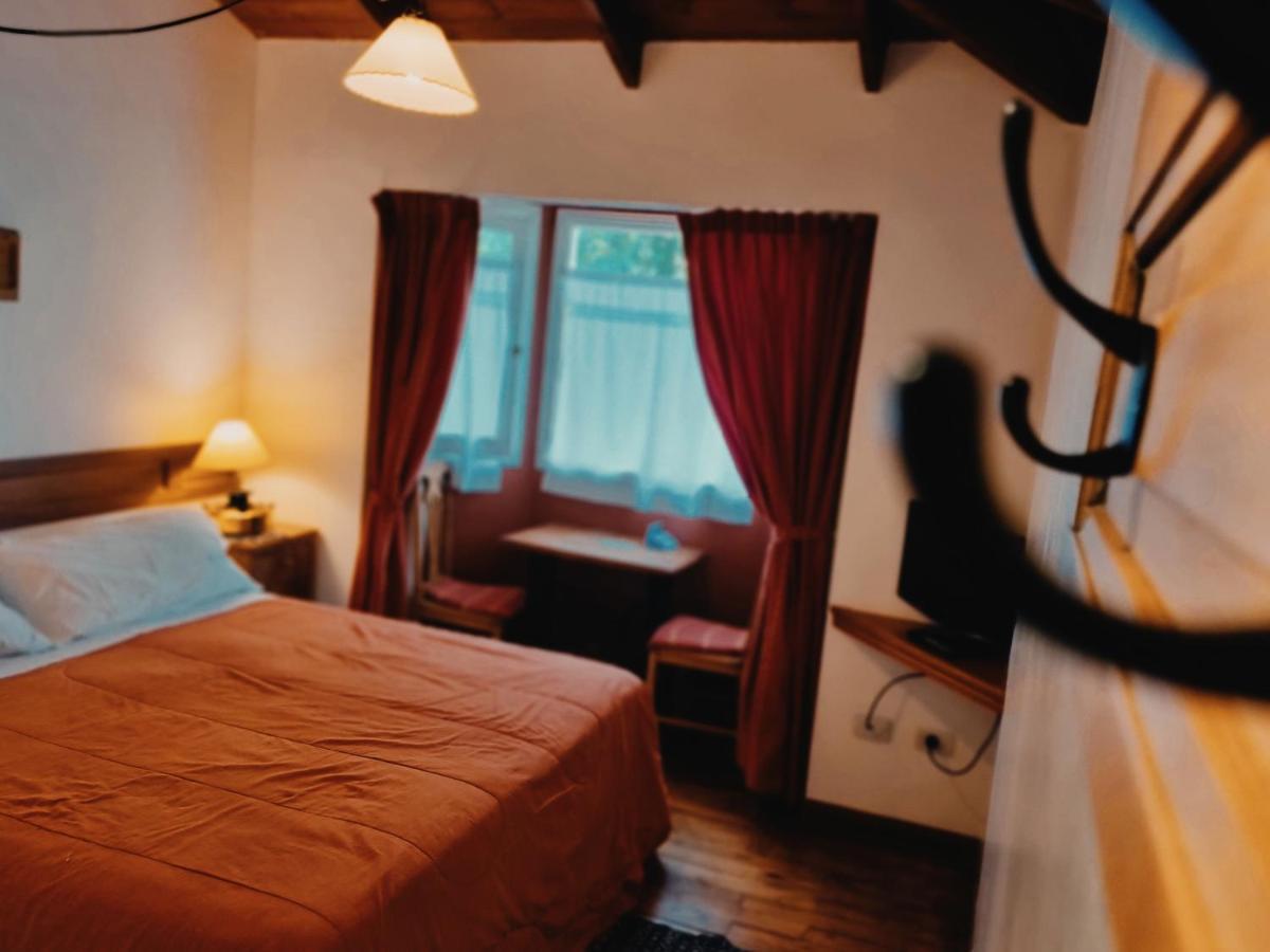 Hosteria Cauquenes De Nimez El Calafate Bagian luar foto